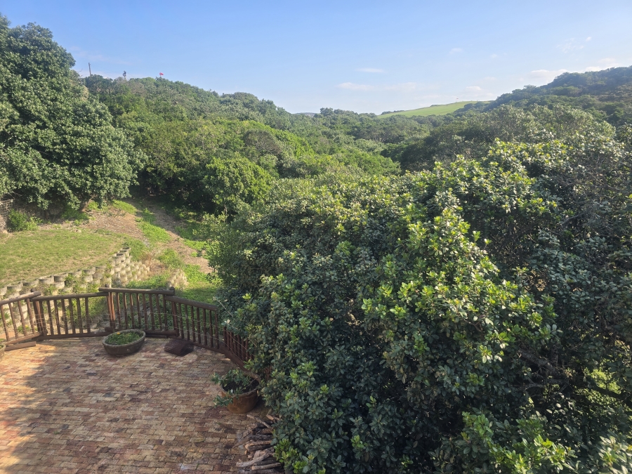 4 Bedroom Property for Sale in West Beach Eastern Cape